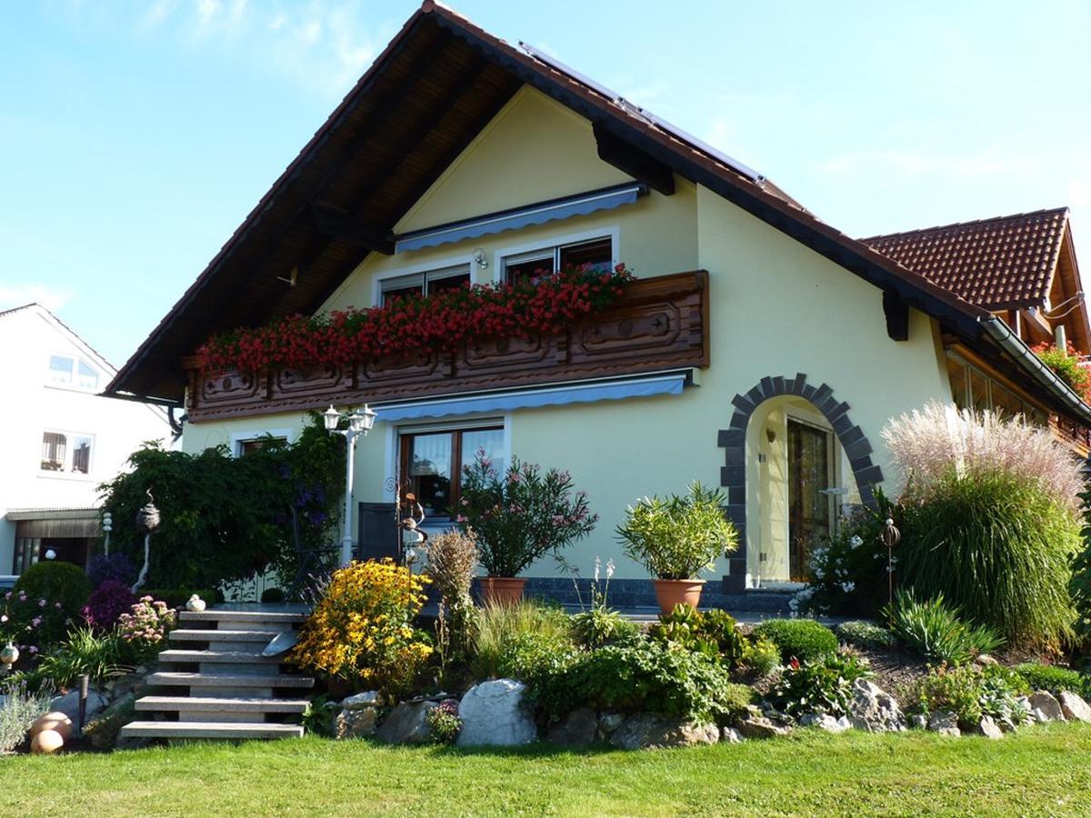 Ferienwohnung Haus Hanni มูสบัค ภายนอก รูปภาพ