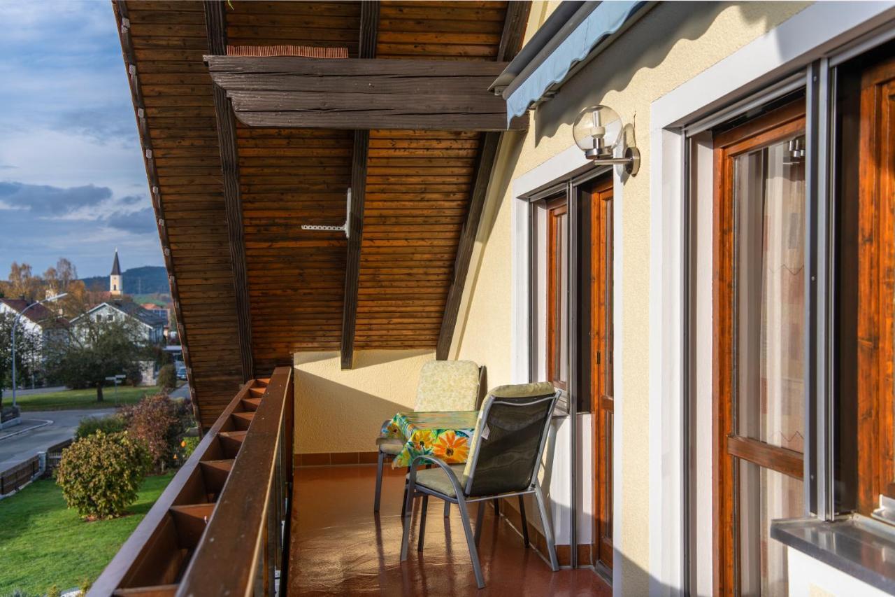 Ferienwohnung Haus Hanni มูสบัค ภายนอก รูปภาพ
