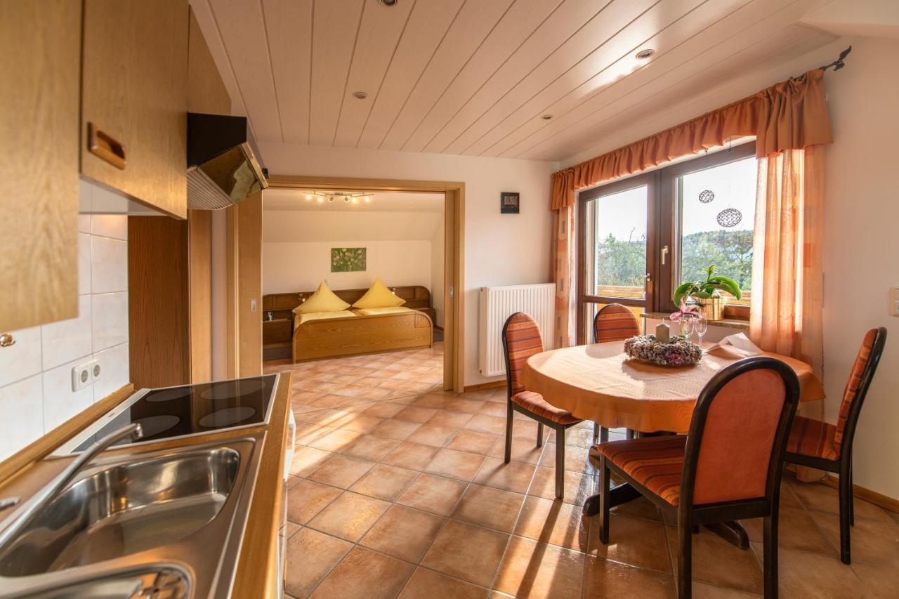 Ferienwohnung Haus Hanni มูสบัค ภายนอก รูปภาพ