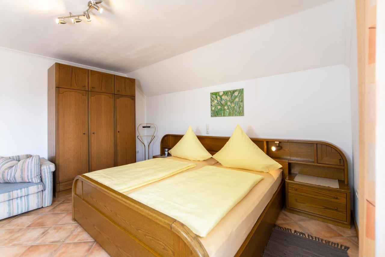 Ferienwohnung Haus Hanni มูสบัค ภายนอก รูปภาพ