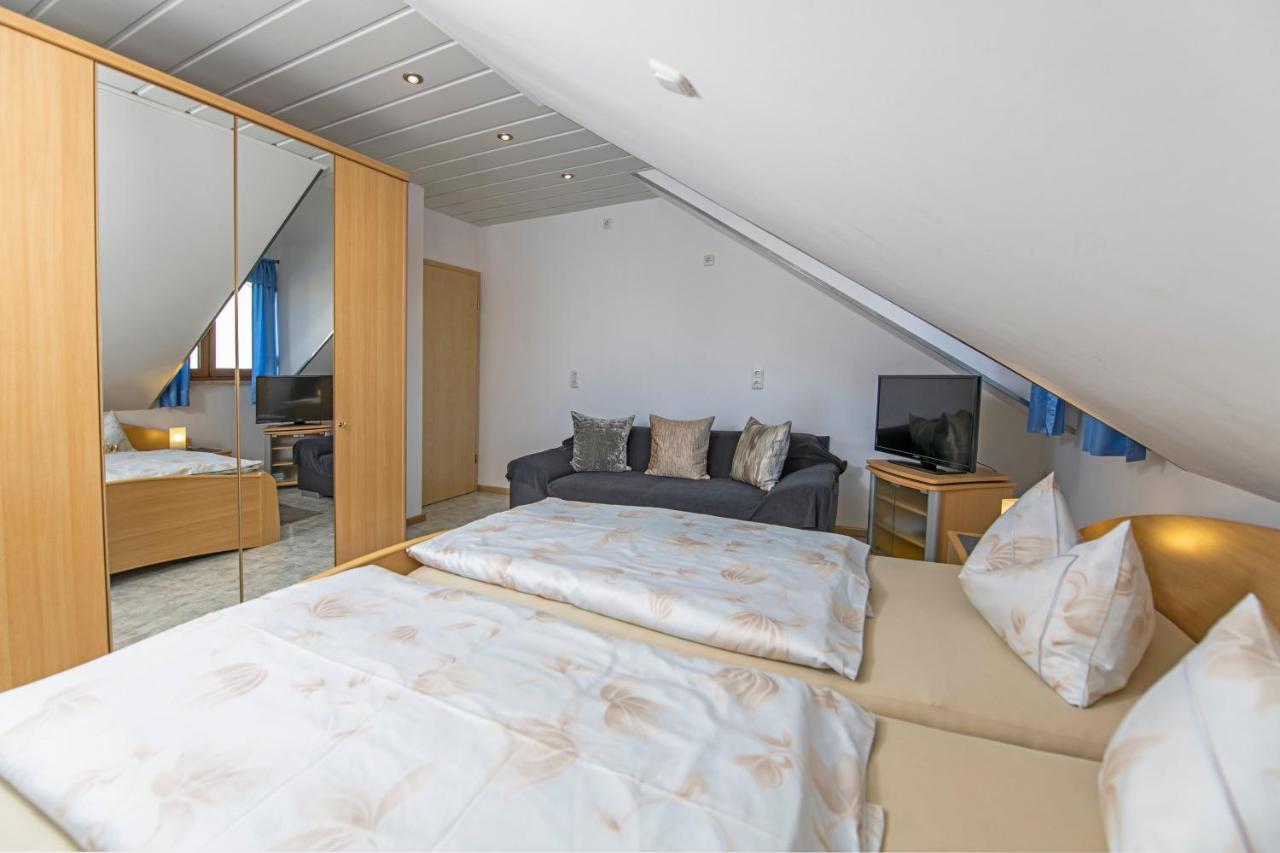Ferienwohnung Haus Hanni มูสบัค ภายนอก รูปภาพ